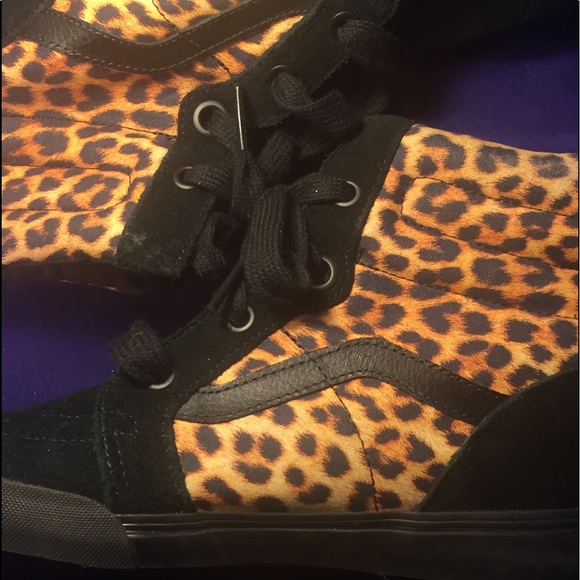 vans high top leopard print